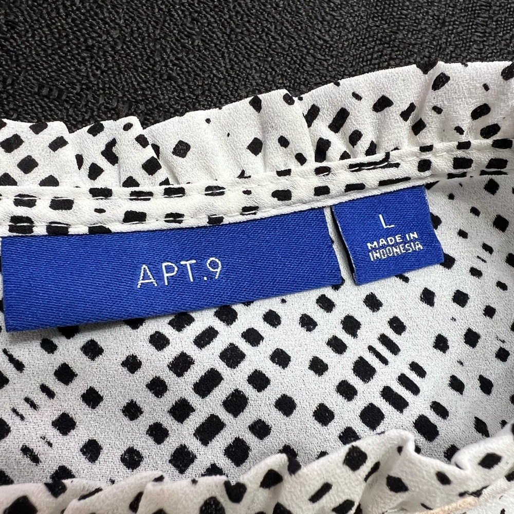 Apt. 9 White Blouse with Black Dot Print - Picture 10 of 16